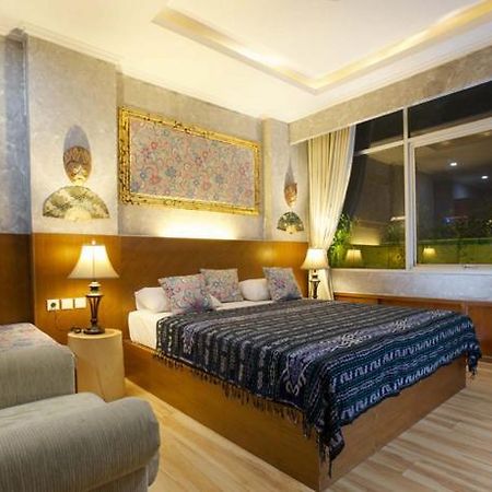 Apartemen Senayan Jakarta Exterior foto