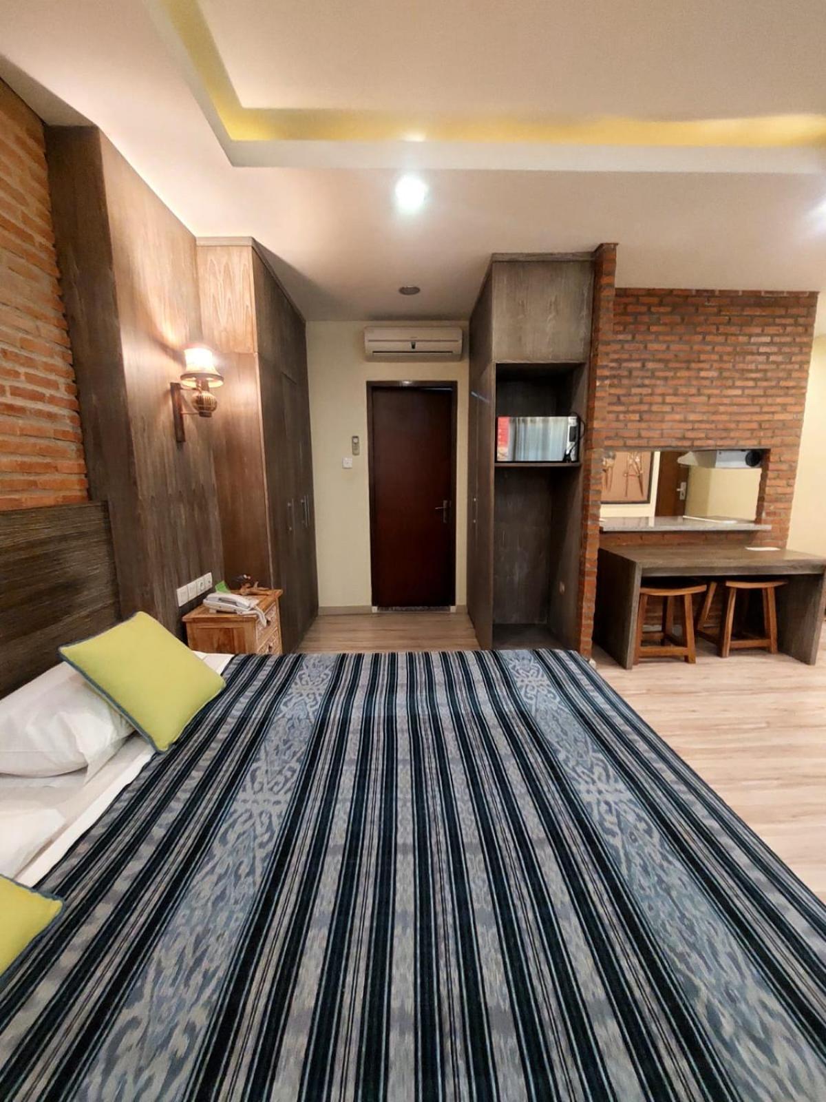 Apartemen Senayan Jakarta Exterior foto